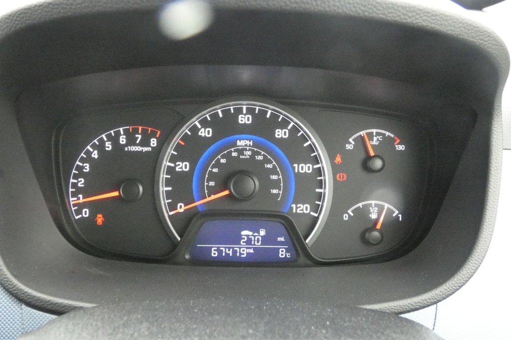 Used Hyundai i10 2014 for sale - 77534835: Photo 12