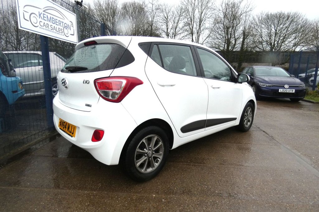 Used Hyundai i10 2014 for sale - 77534835: Photo 5
