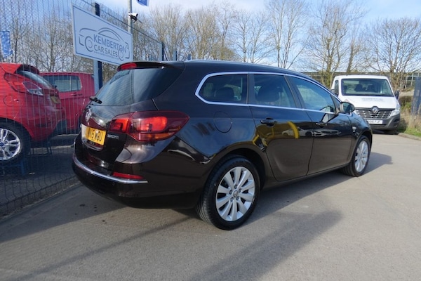 Used Vauxhall Astra 2015 for sale - 75527727: Photo 5