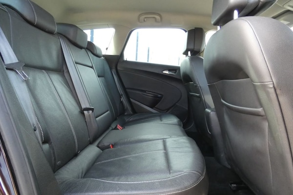 Used Vauxhall Astra 2015 for sale - 75527727: Photo 9