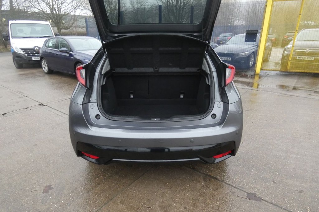 Used Honda Civic 2016 for sale - 77122160: Photo 8