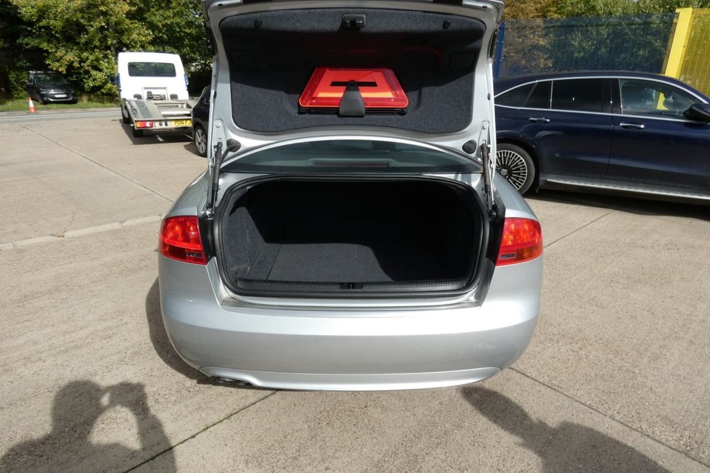 Used Audi A4 2007 for sale - 76617298: Photo 8