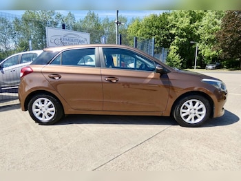Used Hyundai i20 2016 for sale - 79009739: Photo