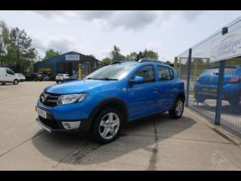 Used Dacia Sandero Stepway 2015 for sale - 74746841: Photo