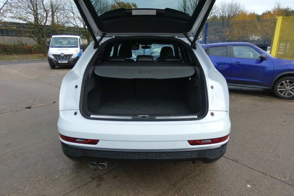 Used Audi Q3 2017 for sale - 76724477: Photo 8