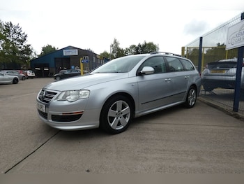 Used Volkswagen Passat 2010 for sale - 76642098: Photo