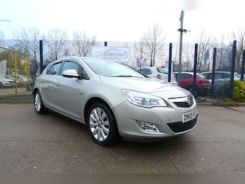 Vauxhall Astra feature image
