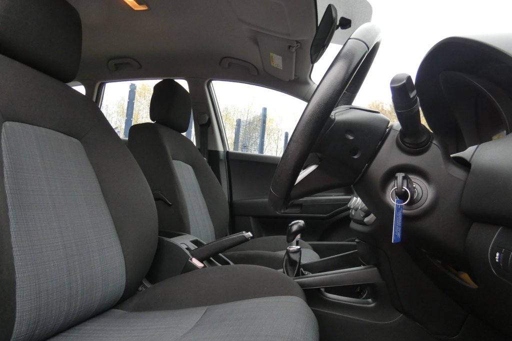 Used Kia Ceed 2011 for sale - 76582355: Photo 10