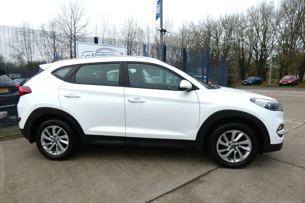 Used Hyundai TUCSON 2017 for sale - 76698439: Photo 4