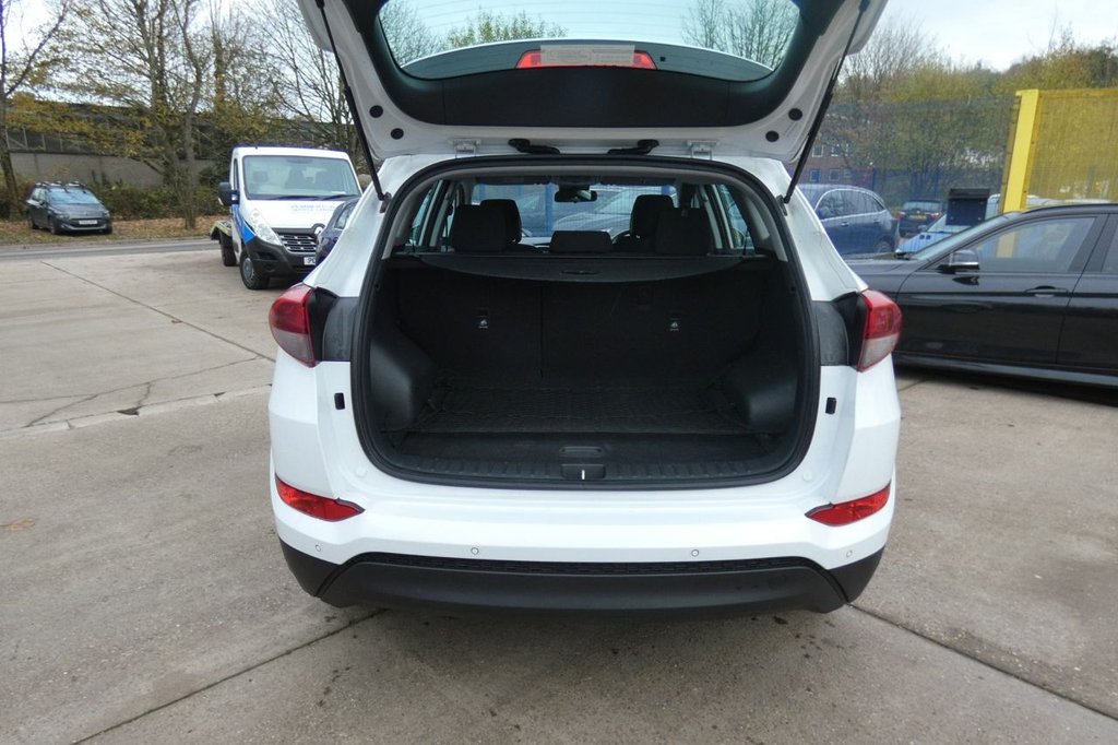 Used Hyundai TUCSON 2017 for sale - 76698439: Photo 8