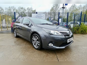 Used Toyota Avensis 2014 for sale - 79804640: Photo