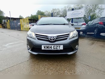 Used Toyota Avensis 2014 for sale - 79804640: Photo