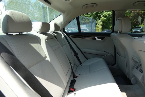 Used Mercedes-Benz C-Class 2011 for sale - 75092803: Photo 7