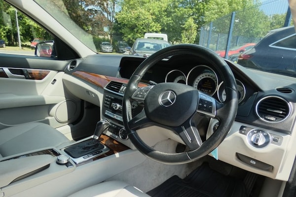 Used Mercedes-Benz C-Class 2011 for sale - 75092803: Photo 9