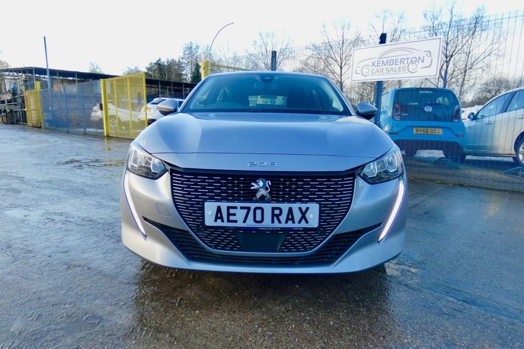Used Peugeot E-208 2020 for sale - 77133644: Photo 2