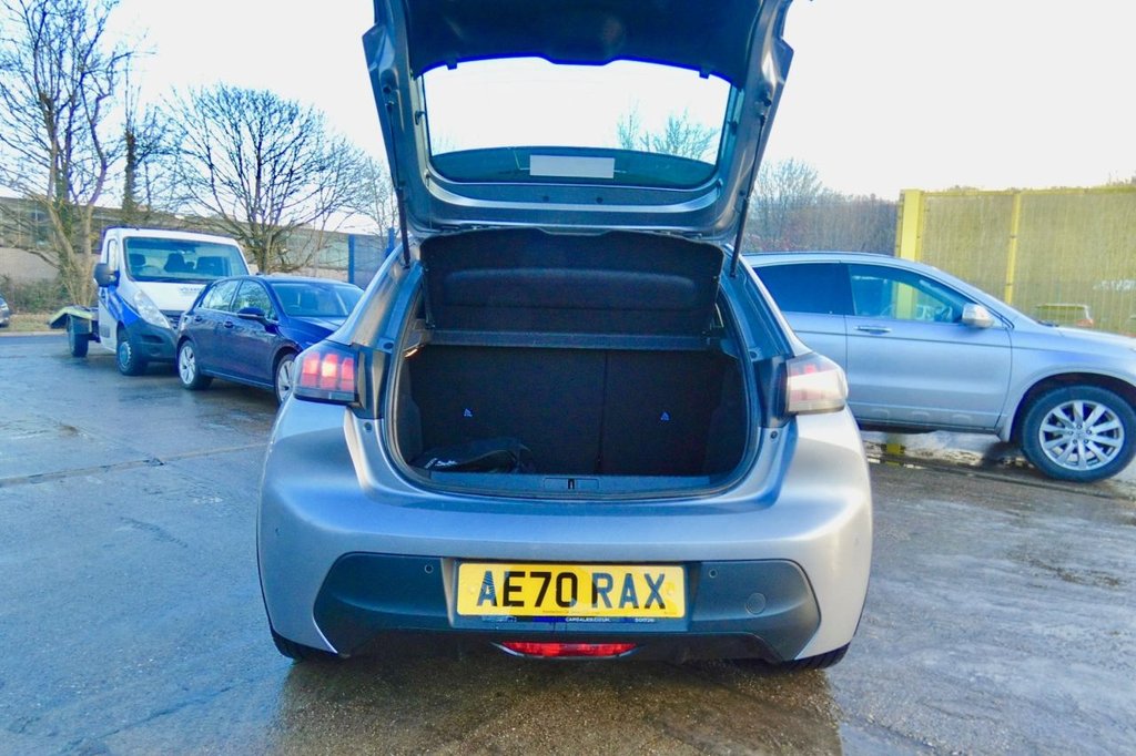 Used Peugeot E-208 2020 for sale - 77133644: Photo 8