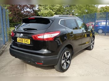 Used Nissan Qashqai 2016 for sale - 79723095: Photo