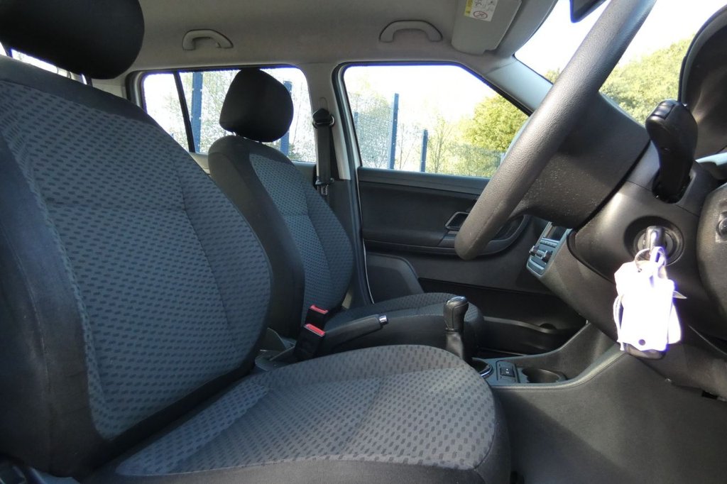 Used Skoda Fabia 2015 for sale - 76118904: Photo 10