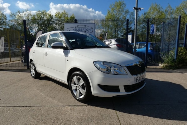 Used Skoda Fabia 2015 for sale - 76118904: Photo 1