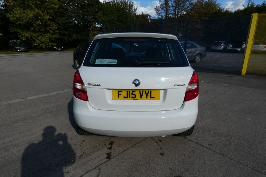 Used Skoda Fabia 2015 for sale - 76118904: Photo 7
