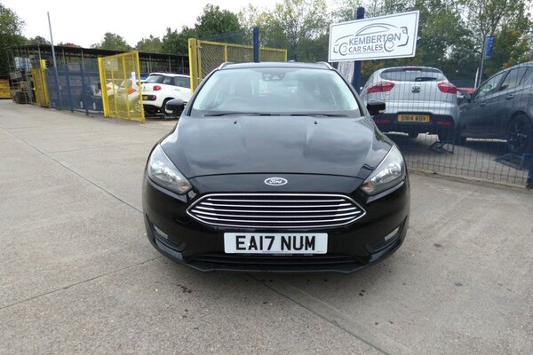Used Ford Focus 2017 for sale - 76163046: Photo 2