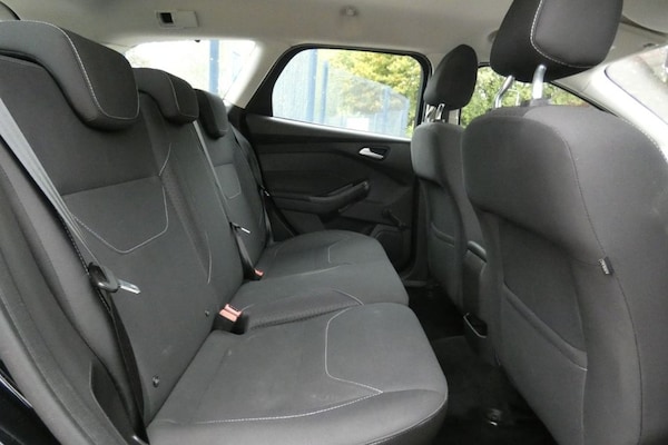 Used Ford Focus 2017 for sale - 76163046: Photo 9