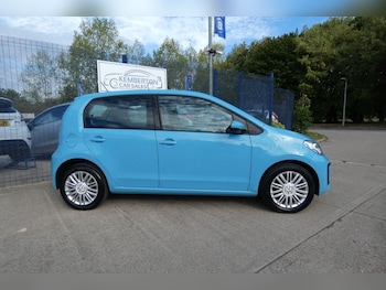 Used Volkswagen up! 2016 for sale - 75727131: Photo