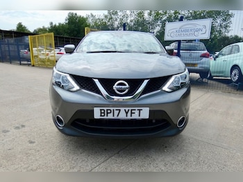 Used Nissan Qashqai 2017 for sale - 78985432: Photo