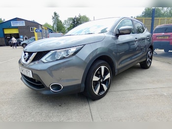 Used Nissan Qashqai 2017 for sale - 78985432: Photo