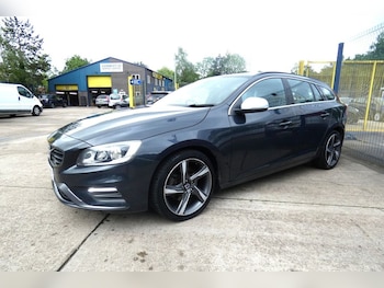 Used Volvo V60 2014 for sale - 78749430: Photo