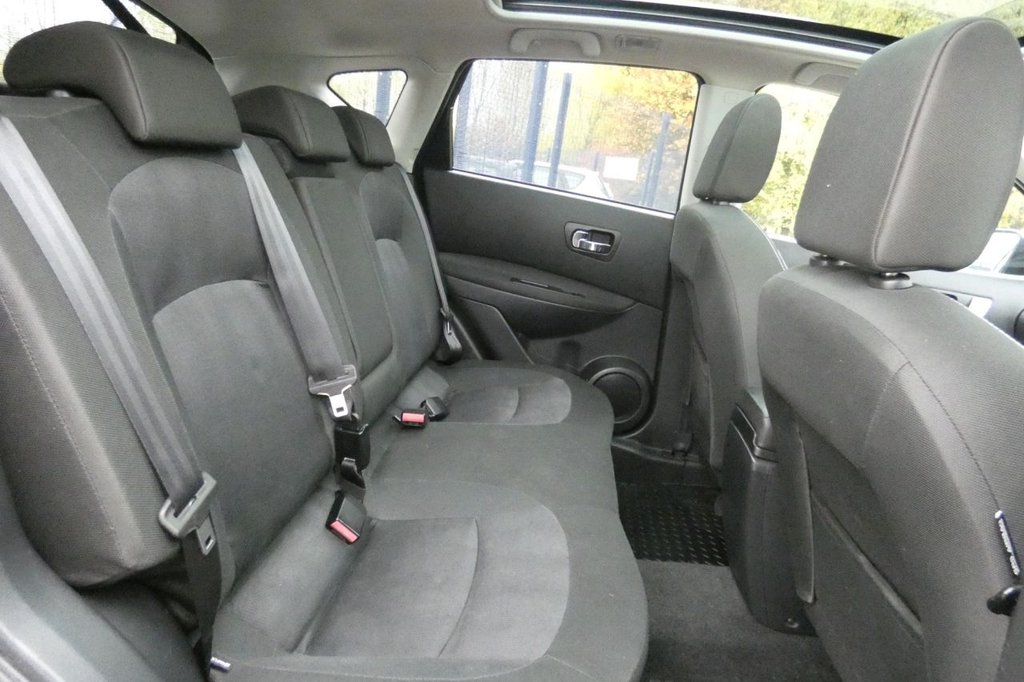 Used Nissan Qashqai 2011 for sale - 76445838: Photo 9