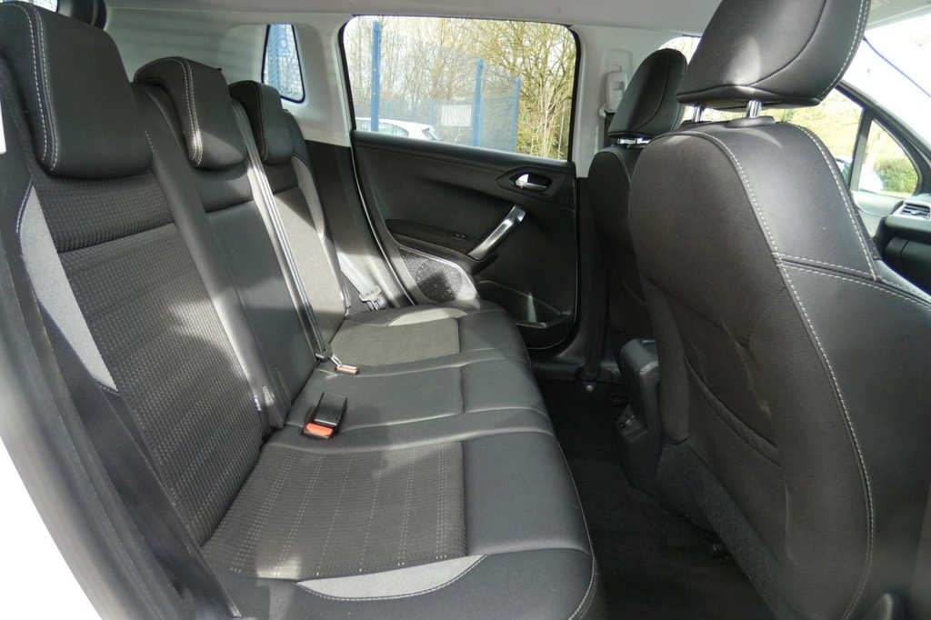 Used Peugeot 2008 2017 for sale - 77821258: Photo 9