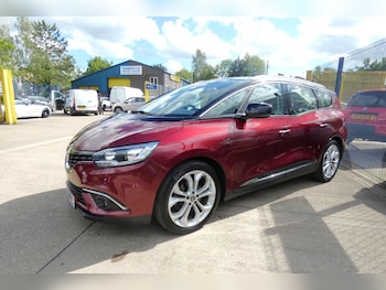 Used Renault Grand Scenic 2019 for sale - 78850744: Photo