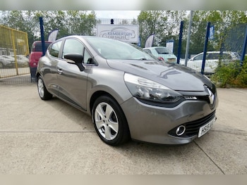Used Renault Clio 2015 for sale - 79346128: Photo