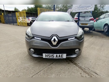 Used Renault Clio 2015 for sale - 79346128: Photo