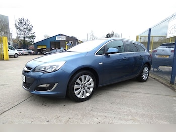 Used Vauxhall Astra 2014 for sale - 77667373: Photo