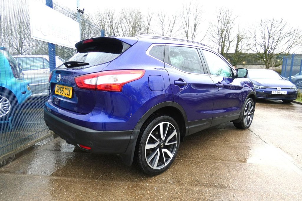 Used Nissan Qashqai 2016 for sale - 77534253: Photo 5