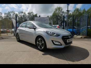 2016 (16) - 1.6 CRDi Blue Drive SE Nav 5dr DCT