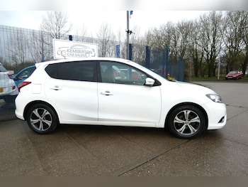 Used Nissan Pulsar 2015 for sale - 77534556: Photo