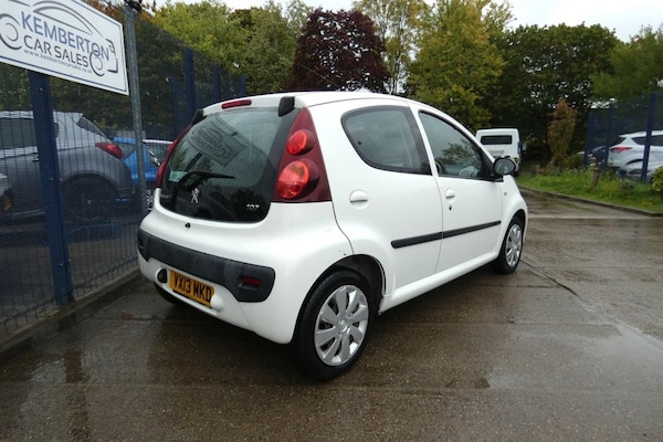 Used Peugeot 107 2013 for sale - 76178347: Photo 5