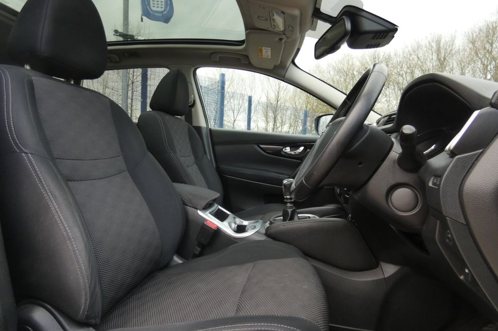 Used Nissan Qashqai 2014 for sale - 77667290: Photo 10