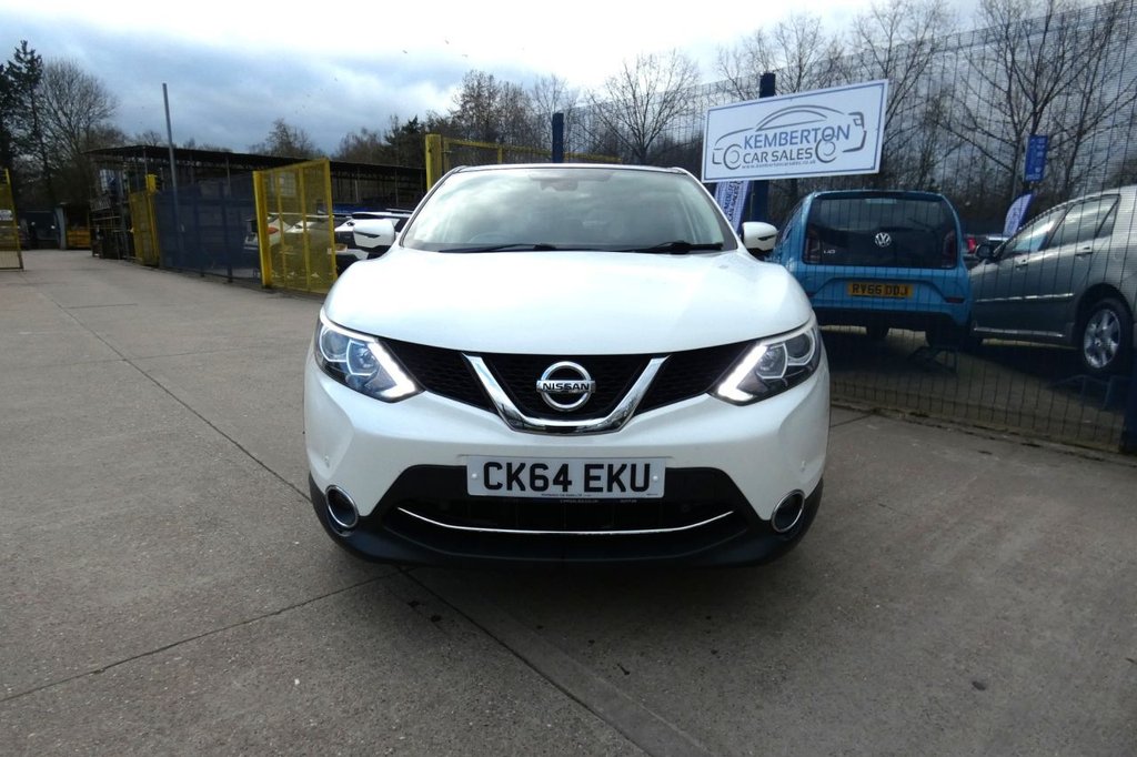 Used Nissan Qashqai 2014 for sale - 77667290: Photo 2