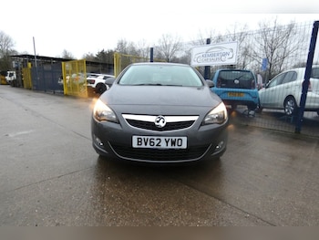 Used Vauxhall Astra 2012 for sale - 77421790: Photo