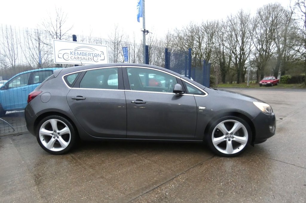 Used Vauxhall Astra 2012 for sale - 77421790: Photo 4