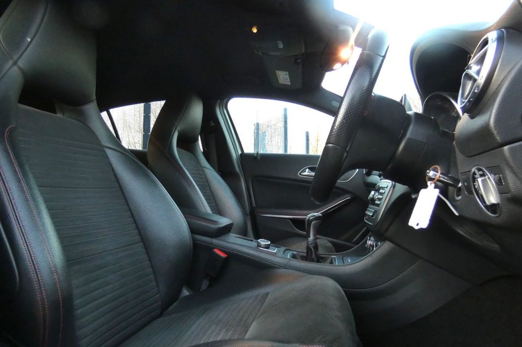 Used Mercedes-Benz GLA 2015 for sale - 76632612: Photo 10