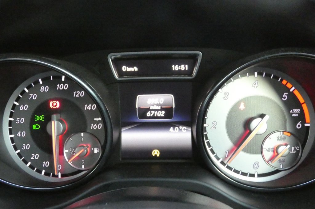 Used Mercedes-Benz GLA 2015 for sale - 76632612: Photo 12