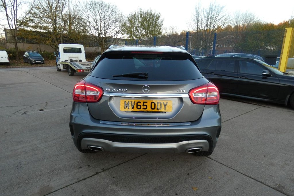 Used Mercedes-Benz GLA 2015 for sale - 76632612: Photo 8
