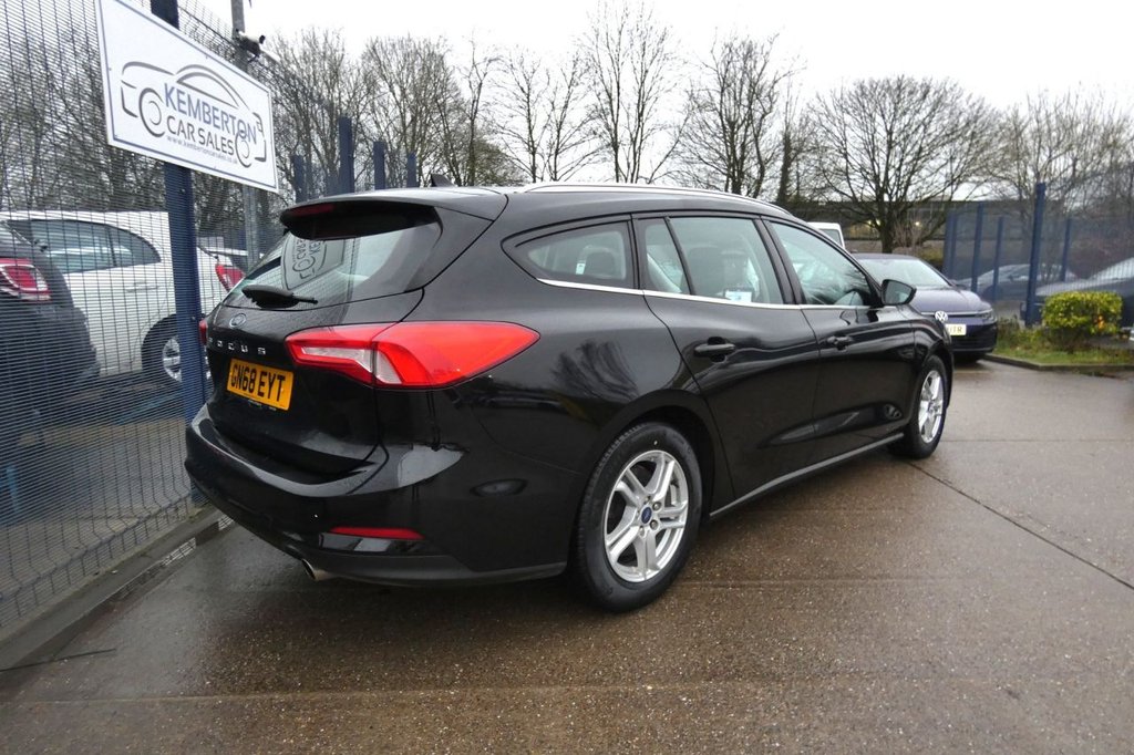 Used Ford Focus 2019 for sale - 76985955: Photo 5