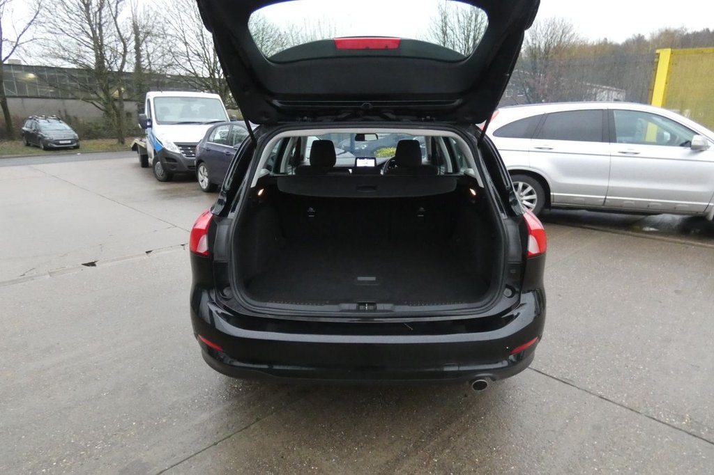 Used Ford Focus 2019 for sale - 76985955: Photo 8