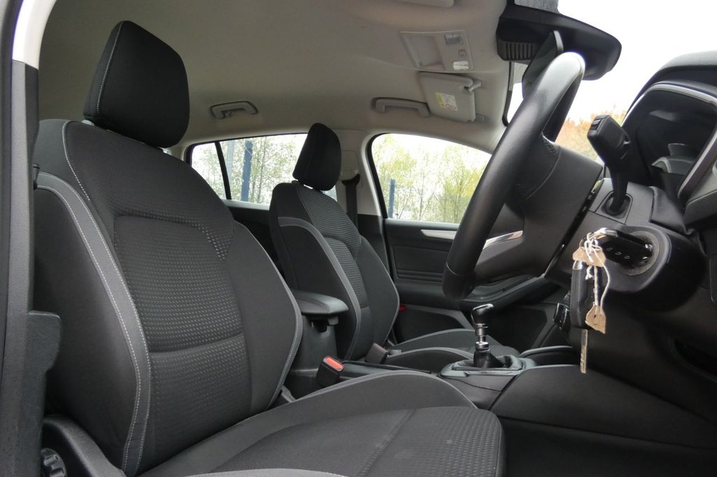 Used Ford Focus 2019 for sale - 76178419: Photo 10